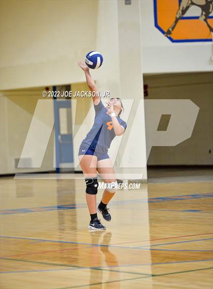 Thumbnail 2 in Ironwood Ridge vs Cholla photogallery.