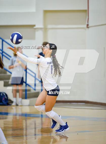 Thumbnail 2 in Ironwood Ridge vs Cholla photogallery.
