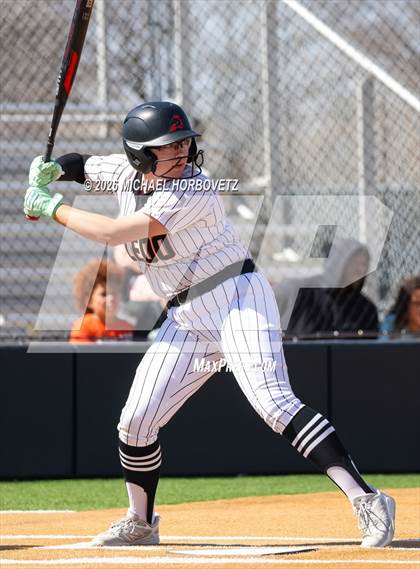 Thumbnail 3 in Melissa vs Aledo photogallery.