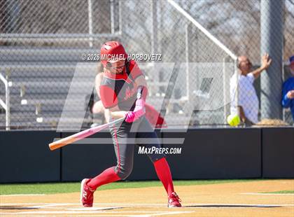 Thumbnail 2 in Melissa vs Aledo photogallery.