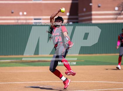 Thumbnail 1 in Melissa vs Aledo photogallery.