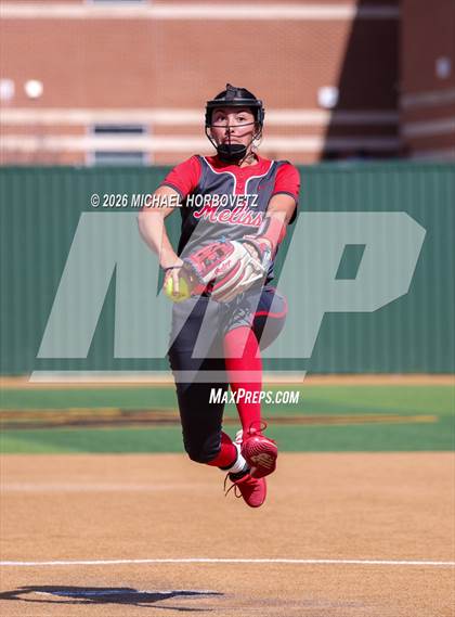 Thumbnail 2 in Melissa vs Aledo photogallery.