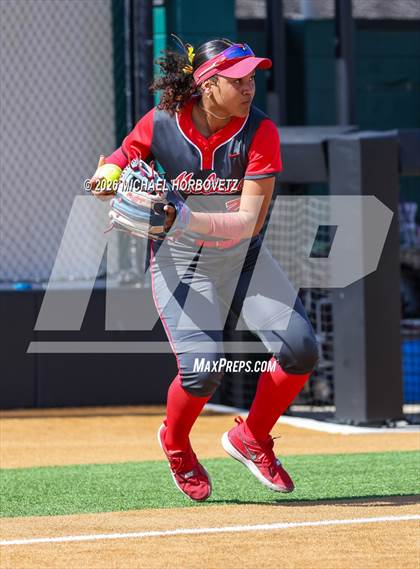 Thumbnail 1 in Melissa vs Aledo photogallery.