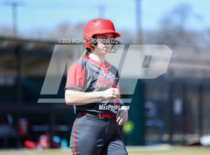 Thumbnail 2 in Melissa vs Aledo photogallery.