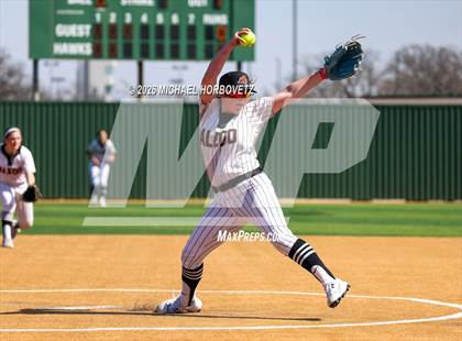 Thumbnail 2 in Melissa vs Aledo photogallery.