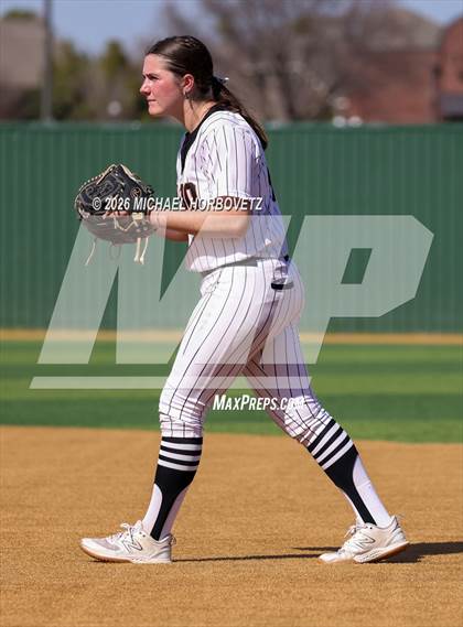 Thumbnail 1 in Melissa vs Aledo photogallery.