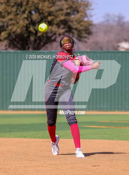 Thumbnail 1 in Melissa vs Aledo photogallery.