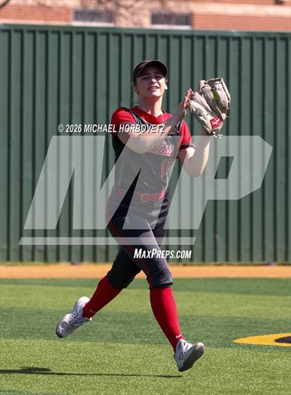 Thumbnail 1 in Melissa vs Aledo photogallery.