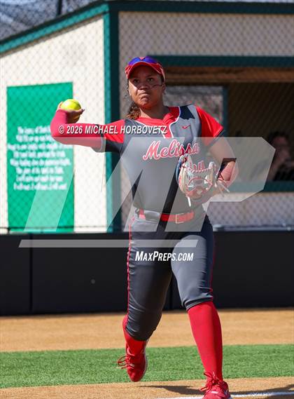 Thumbnail 2 in Melissa vs Aledo photogallery.