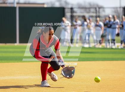 Thumbnail 1 in Melissa vs Aledo photogallery.