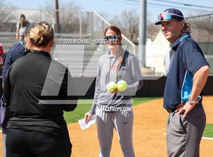 Thumbnail 2 in Melissa vs Aledo photogallery.