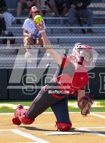 Thumbnail 2 in Melissa vs Aledo photogallery.