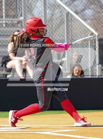 Thumbnail 3 in Melissa vs Aledo photogallery.