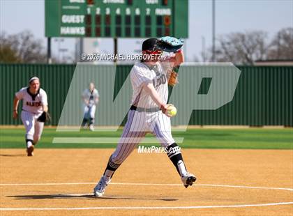 Thumbnail 1 in Melissa vs Aledo photogallery.