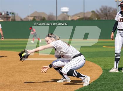 Thumbnail 1 in Melissa vs Aledo photogallery.