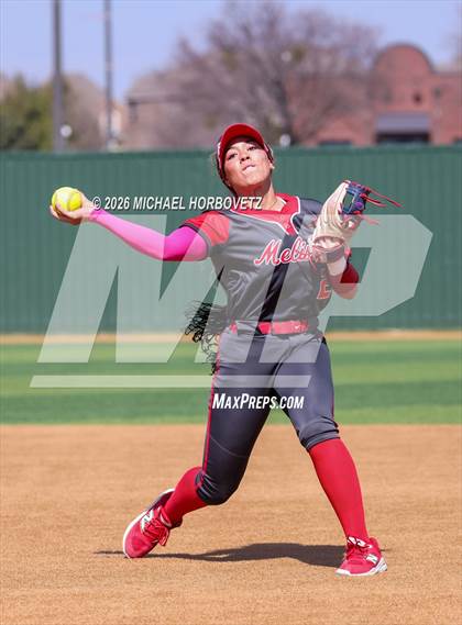 Thumbnail 1 in Melissa vs Aledo photogallery.