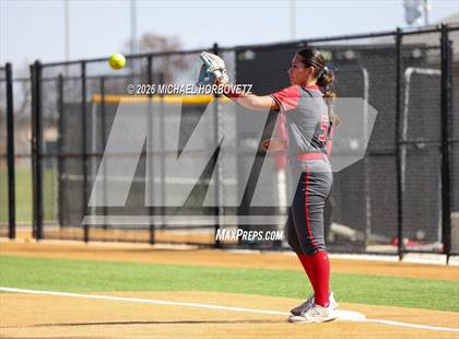 Thumbnail 1 in Melissa vs Aledo photogallery.