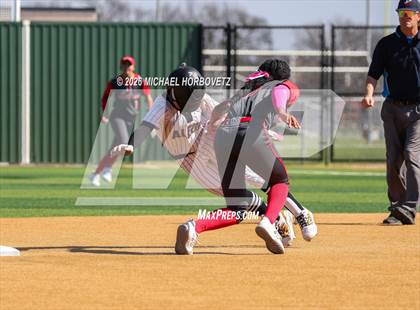 Thumbnail 1 in Melissa vs Aledo photogallery.