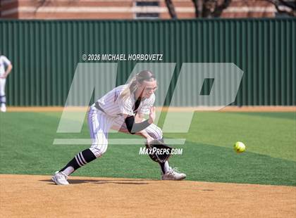 Thumbnail 1 in Melissa vs Aledo photogallery.