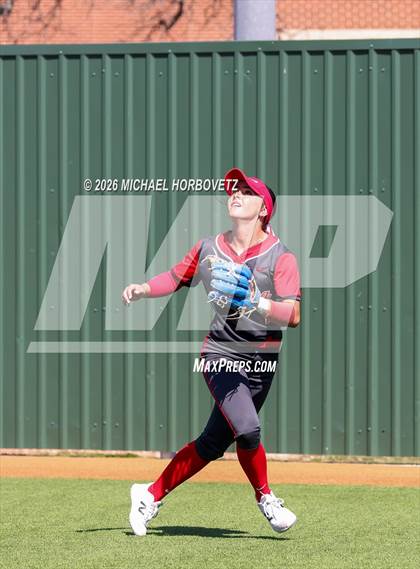 Thumbnail 1 in Melissa vs Aledo photogallery.