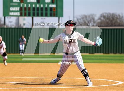 Thumbnail 3 in Melissa vs Aledo photogallery.
