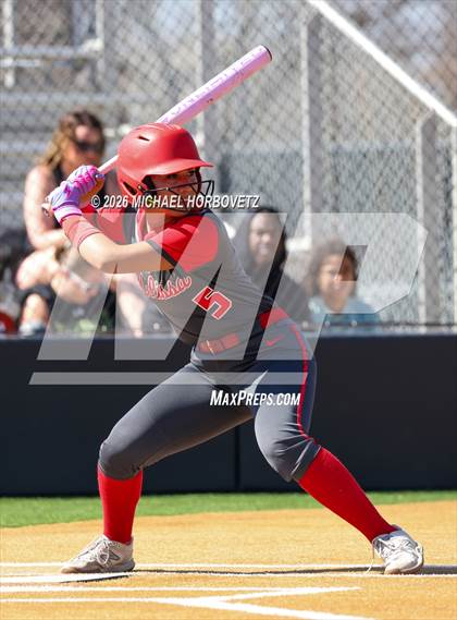 Thumbnail 3 in Melissa vs Aledo photogallery.