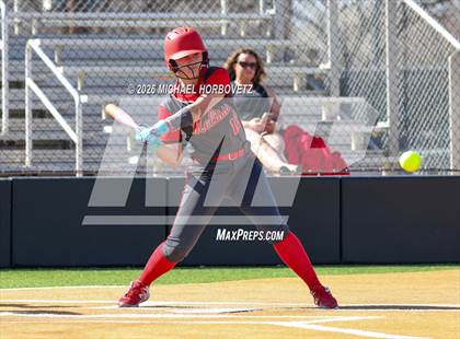 Thumbnail 3 in Melissa vs Aledo photogallery.