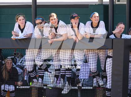 Thumbnail 2 in Melissa vs Aledo photogallery.