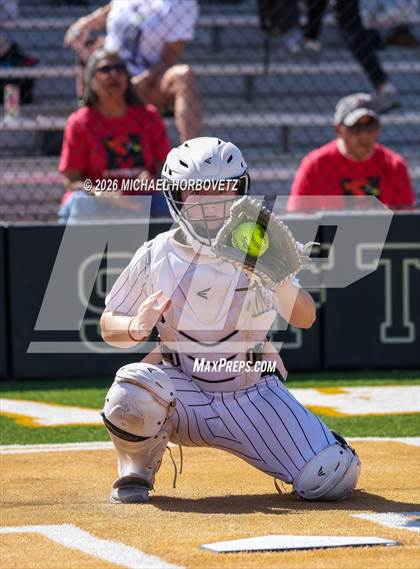 Thumbnail 2 in Melissa vs Aledo photogallery.