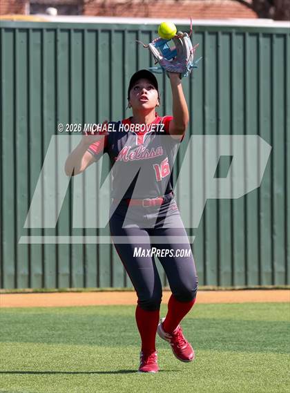 Thumbnail 3 in Melissa vs Aledo photogallery.