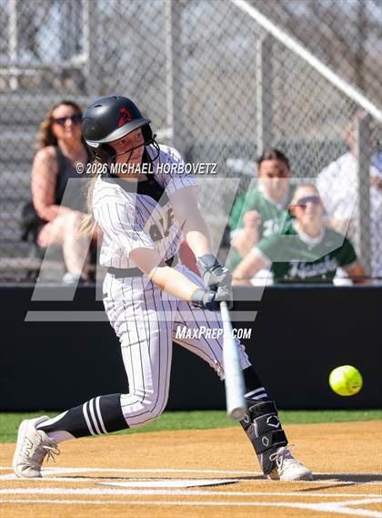 Thumbnail 1 in Melissa vs Aledo photogallery.