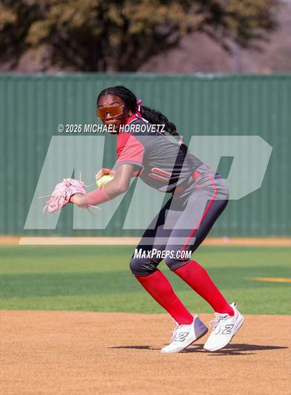 Thumbnail 2 in Melissa vs Aledo photogallery.