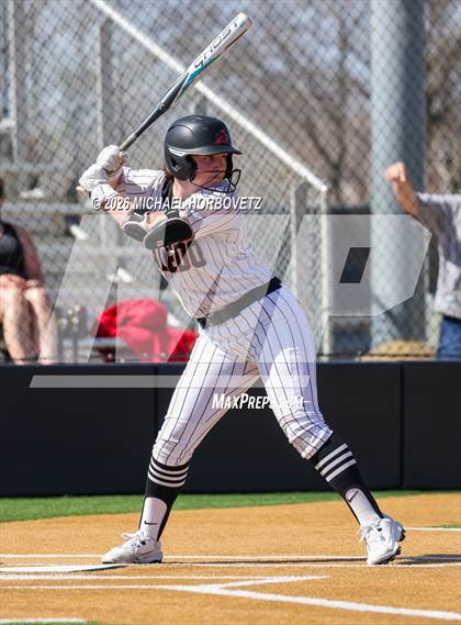 Thumbnail 3 in Melissa vs Aledo photogallery.