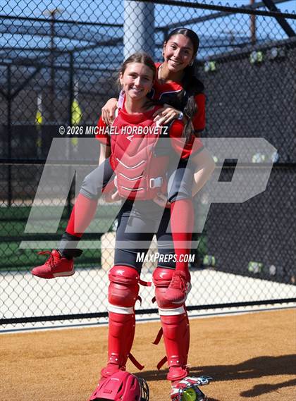 Thumbnail 3 in Melissa vs Aledo photogallery.