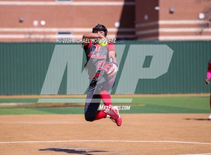 Thumbnail 3 in Melissa vs Aledo photogallery.