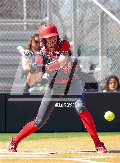 Thumbnail 2 in Melissa vs Aledo photogallery.