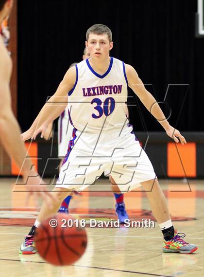 Thumbnail 1 in Lexington vs Carrollton (I-70 vs. MRVC East Challenge Tournament) photogallery.