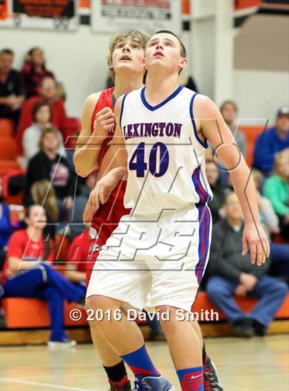Thumbnail 3 in Lexington vs Carrollton (I-70 vs. MRVC East Challenge Tournament) photogallery.