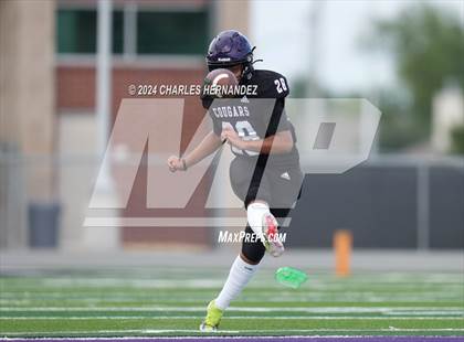 Thumbnail 3 in Magnolia @ College Station (B Teams) photogallery.