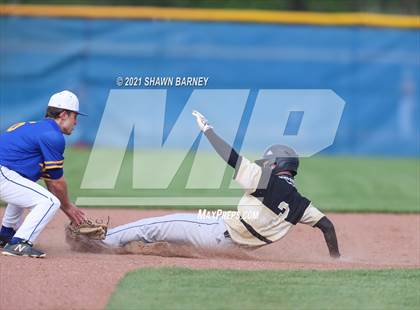 Thumbnail 3 in Carmel @ Warren Central photogallery.