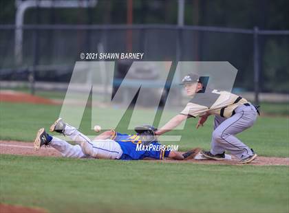 Thumbnail 2 in Carmel @ Warren Central photogallery.