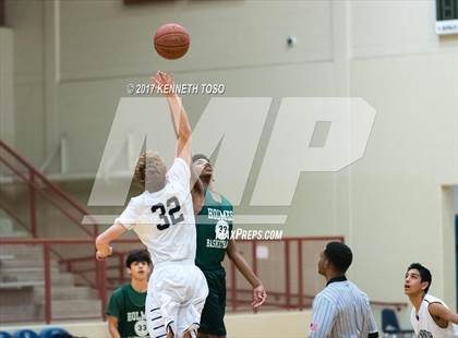 Thumbnail 1 in FR: Holmes @ O'Connor (Freshman A) photogallery.