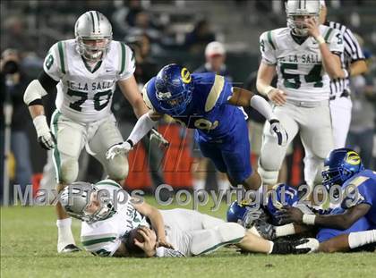 Thumbnail 1 in De La Salle vs. Crenshaw (CIF State Open Division Final) photogallery.