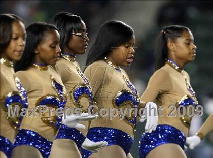 Thumbnail 3 in De La Salle vs. Crenshaw (CIF State Open Division Final) photogallery.