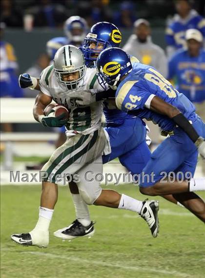 Thumbnail 3 in De La Salle vs. Crenshaw (CIF State Open Division Final) photogallery.