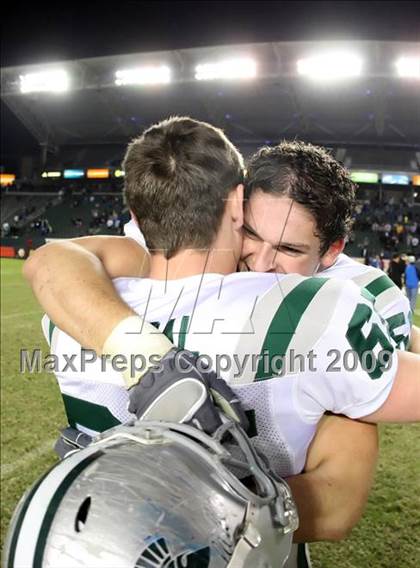 Thumbnail 1 in De La Salle vs. Crenshaw (CIF State Open Division Final) photogallery.