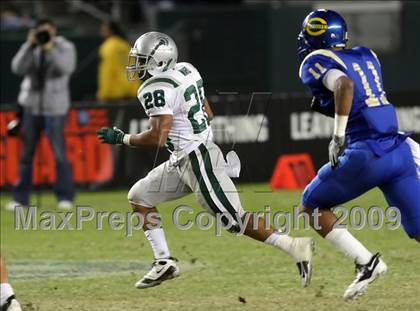 Thumbnail 3 in De La Salle vs. Crenshaw (CIF State Open Division Final) photogallery.
