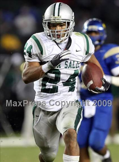 Thumbnail 3 in De La Salle vs. Crenshaw (CIF State Open Division Final) photogallery.