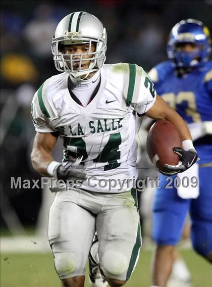 Thumbnail 2 in De La Salle vs. Crenshaw (CIF State Open Division Final) photogallery.