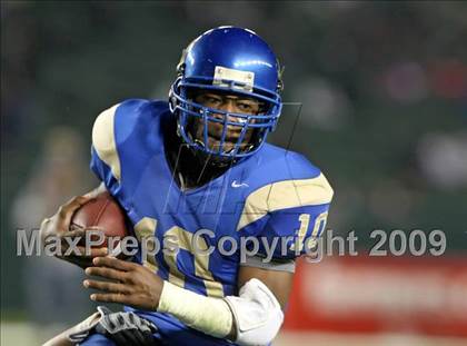 Thumbnail 2 in De La Salle vs. Crenshaw (CIF State Open Division Final) photogallery.
